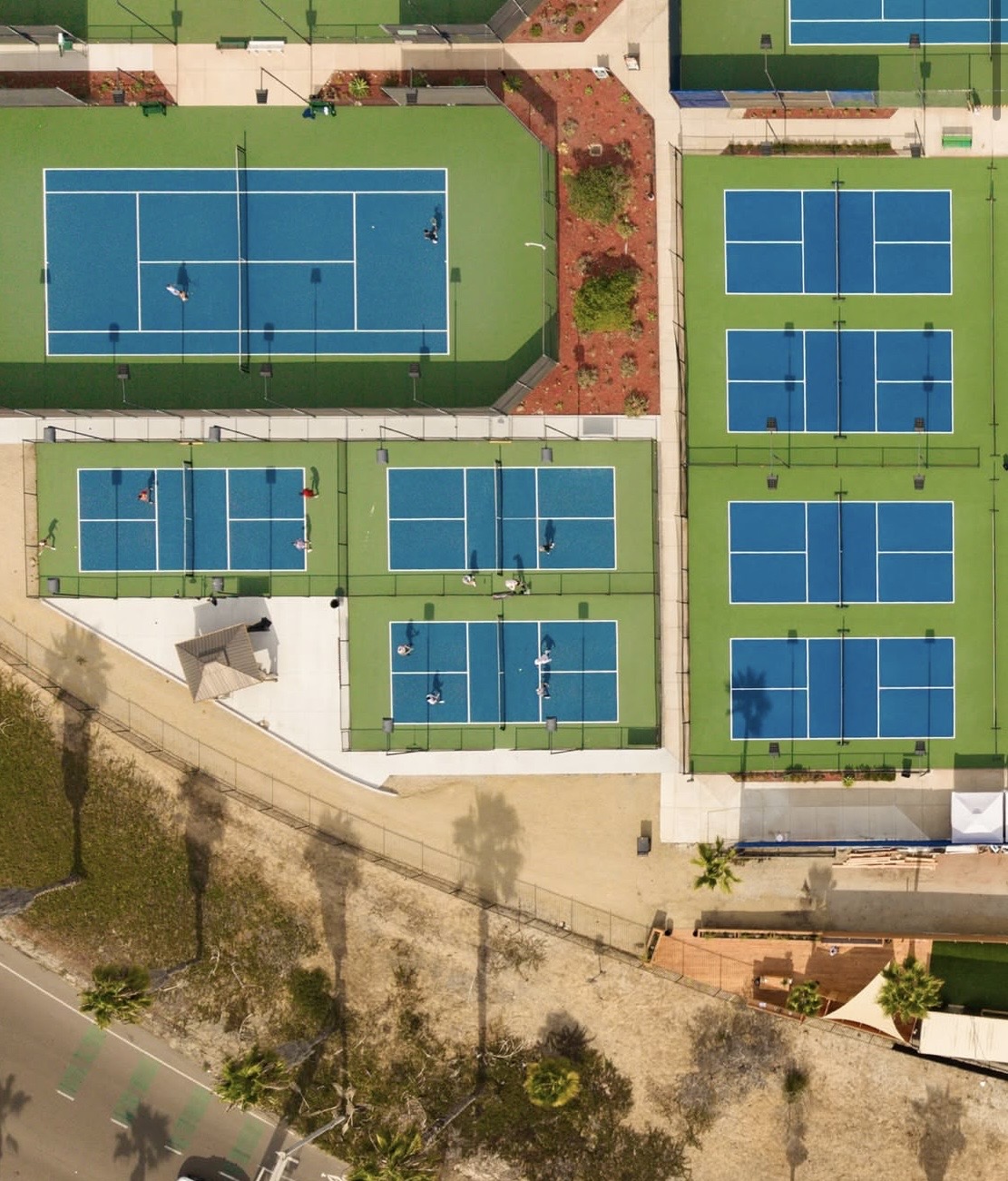 Aerial of the courts showing the narrow strip the club occupies
